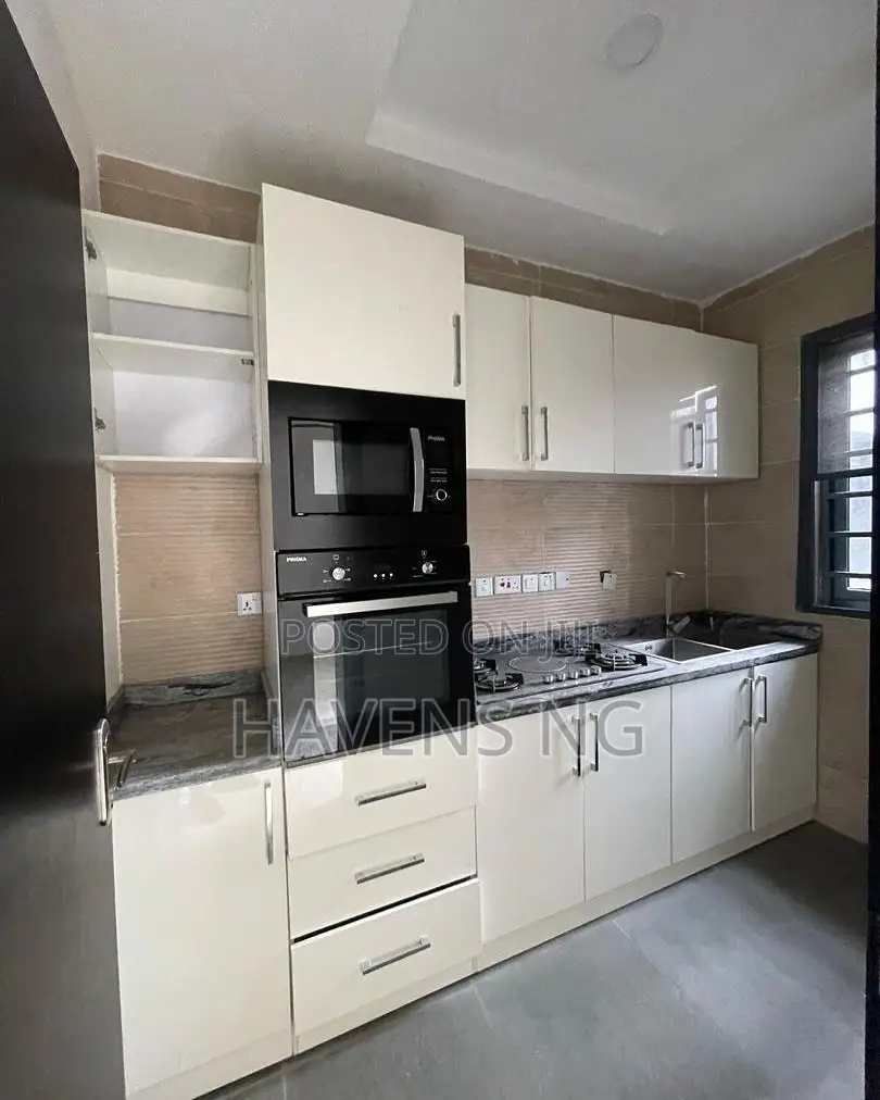 1bdrm Duplex in Ikate for sale in Ikate