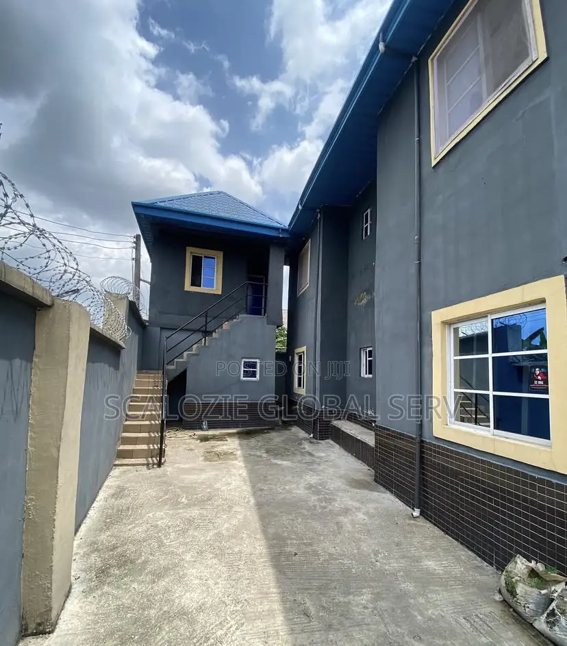 2bdrm Block of Flats in Court Estate Elimgbu, Elimbu for sale in Elimbu