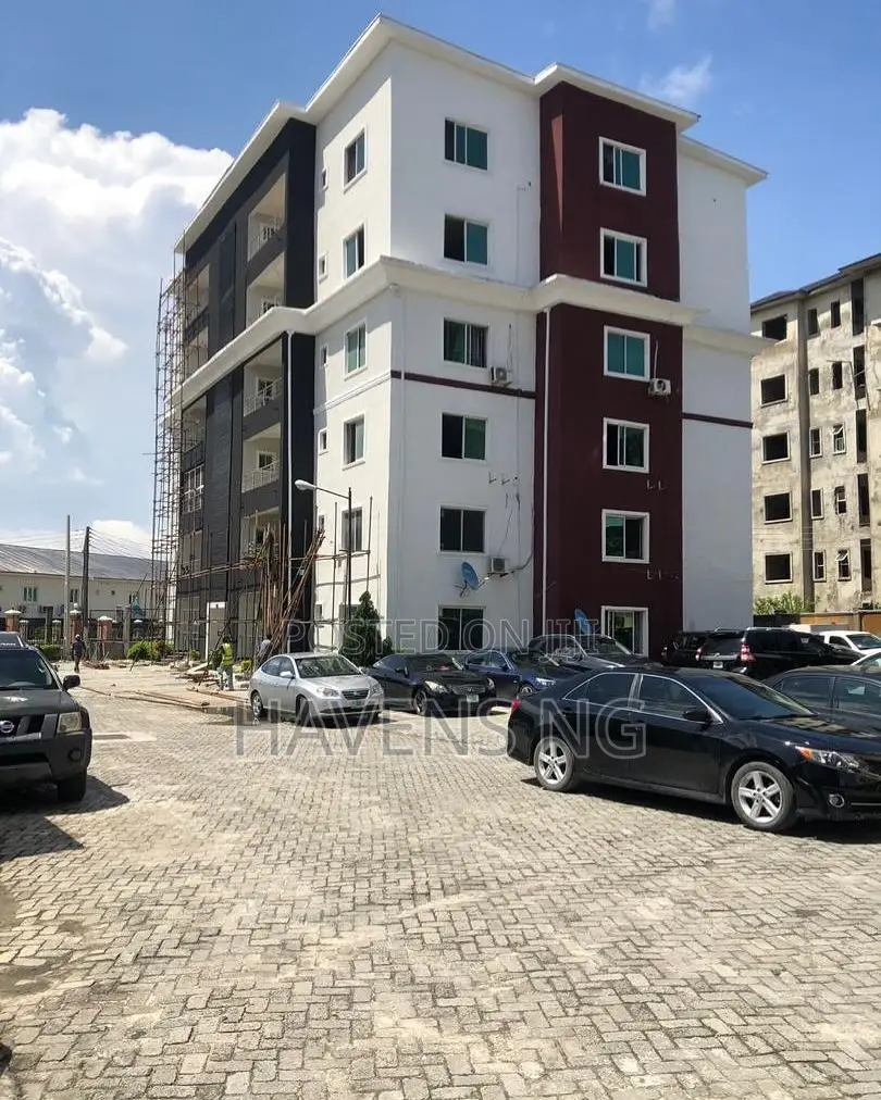 Furnished 3bdrm Duplex in Ikate for sale in Ikate
