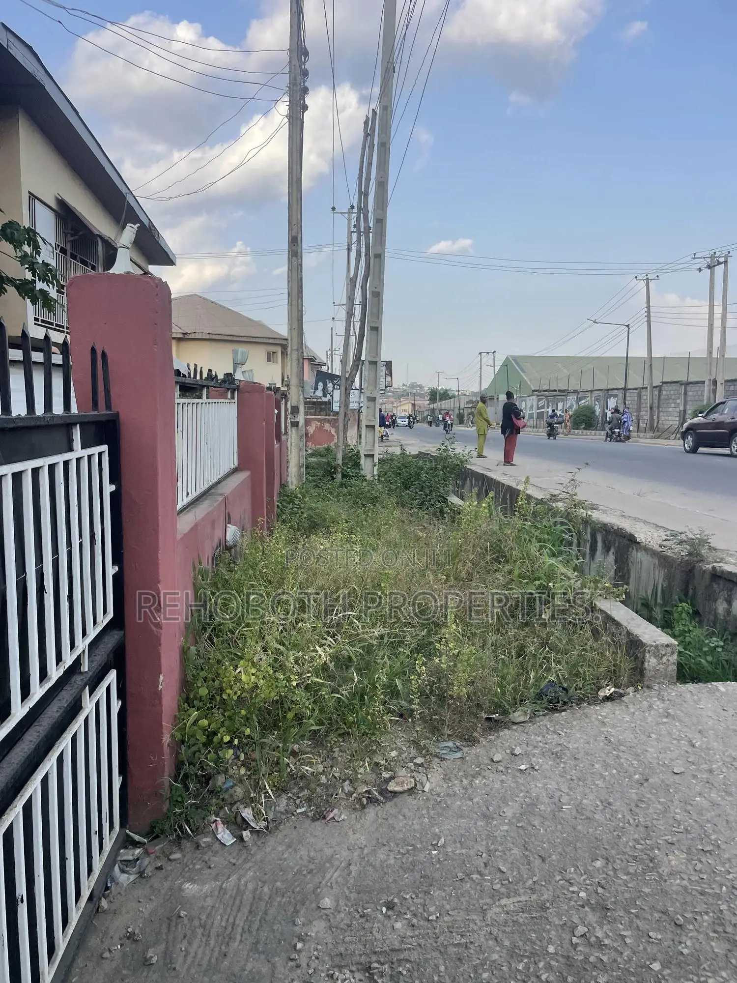 10bdrm Duplex in Oluyole Ibadan for sale in Ibadan