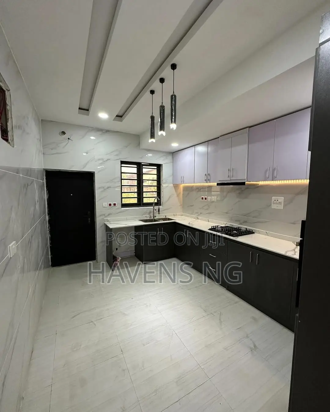 4bdrm Duplex in Abraham Adesanya Estate for sale in Abraham Adesanya Estate