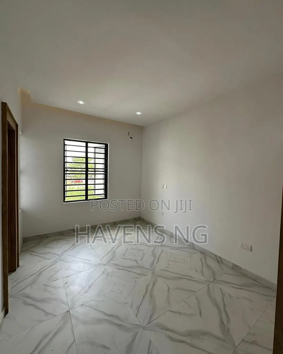4bdrm Duplex in Abraham Adesanya Estate for sale in Abraham Adesanya Estate