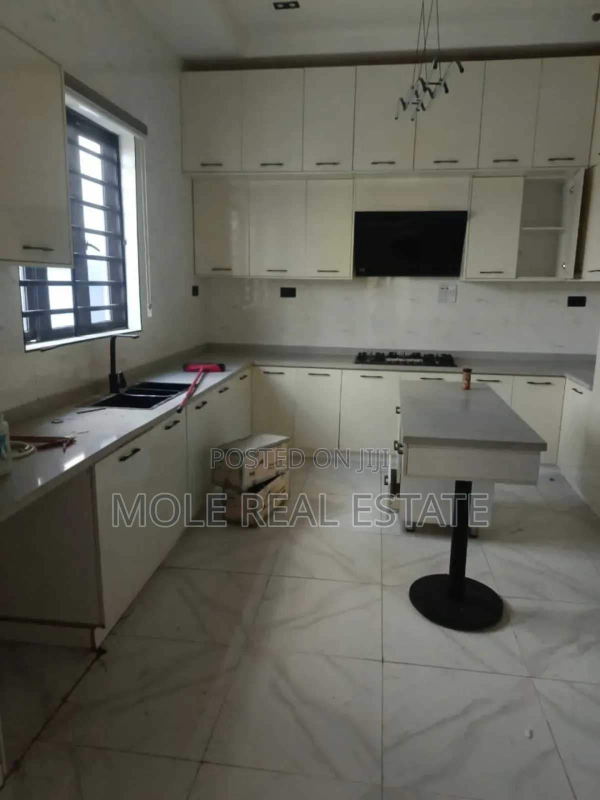 Furnished 5bdrm Duplex in Ligali Ayorinde, Victoria Island for sale in Victoria Island