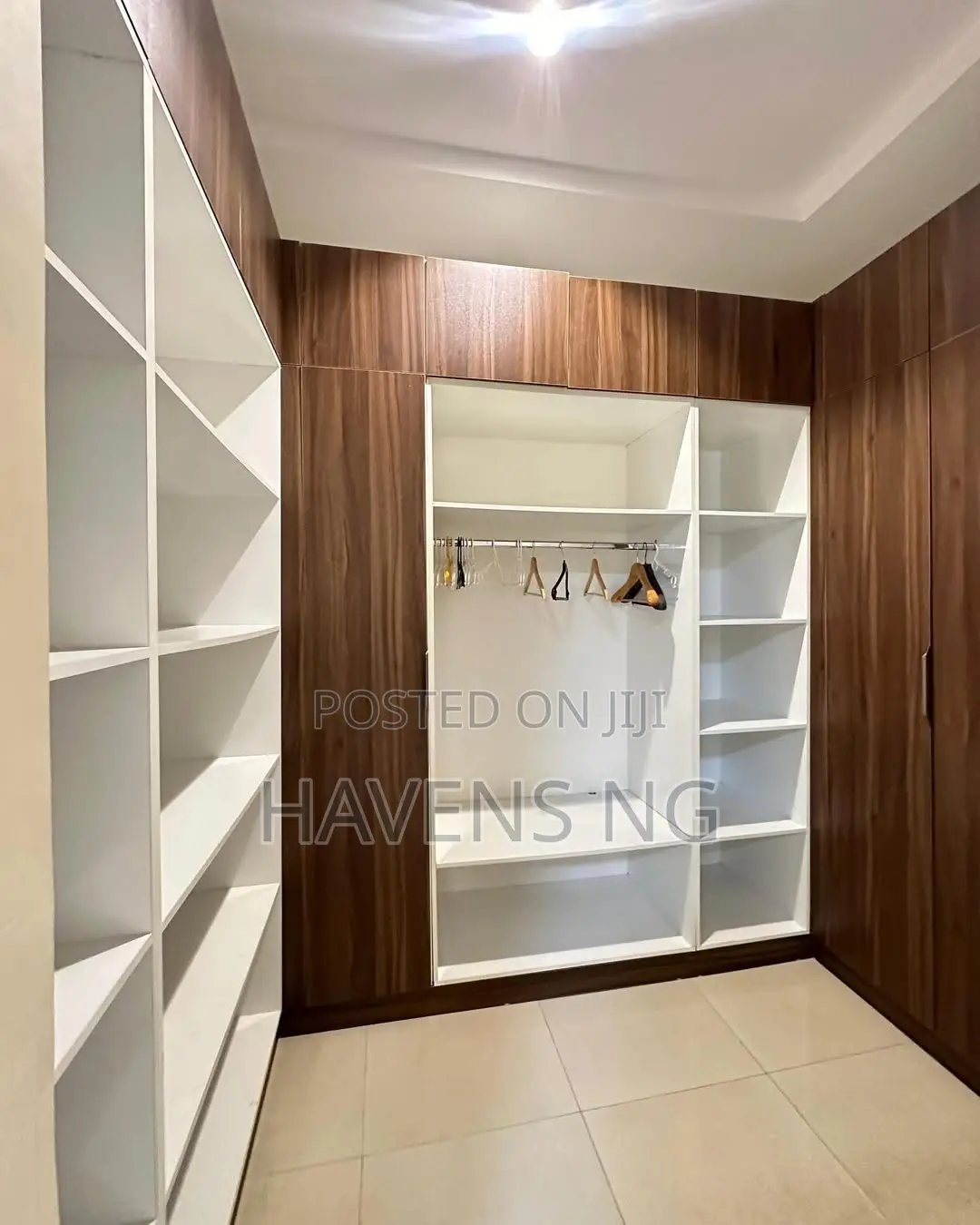 Furnished 4bdrm Duplex in Lekki Phase 1 for sale in Lekki Phase 1