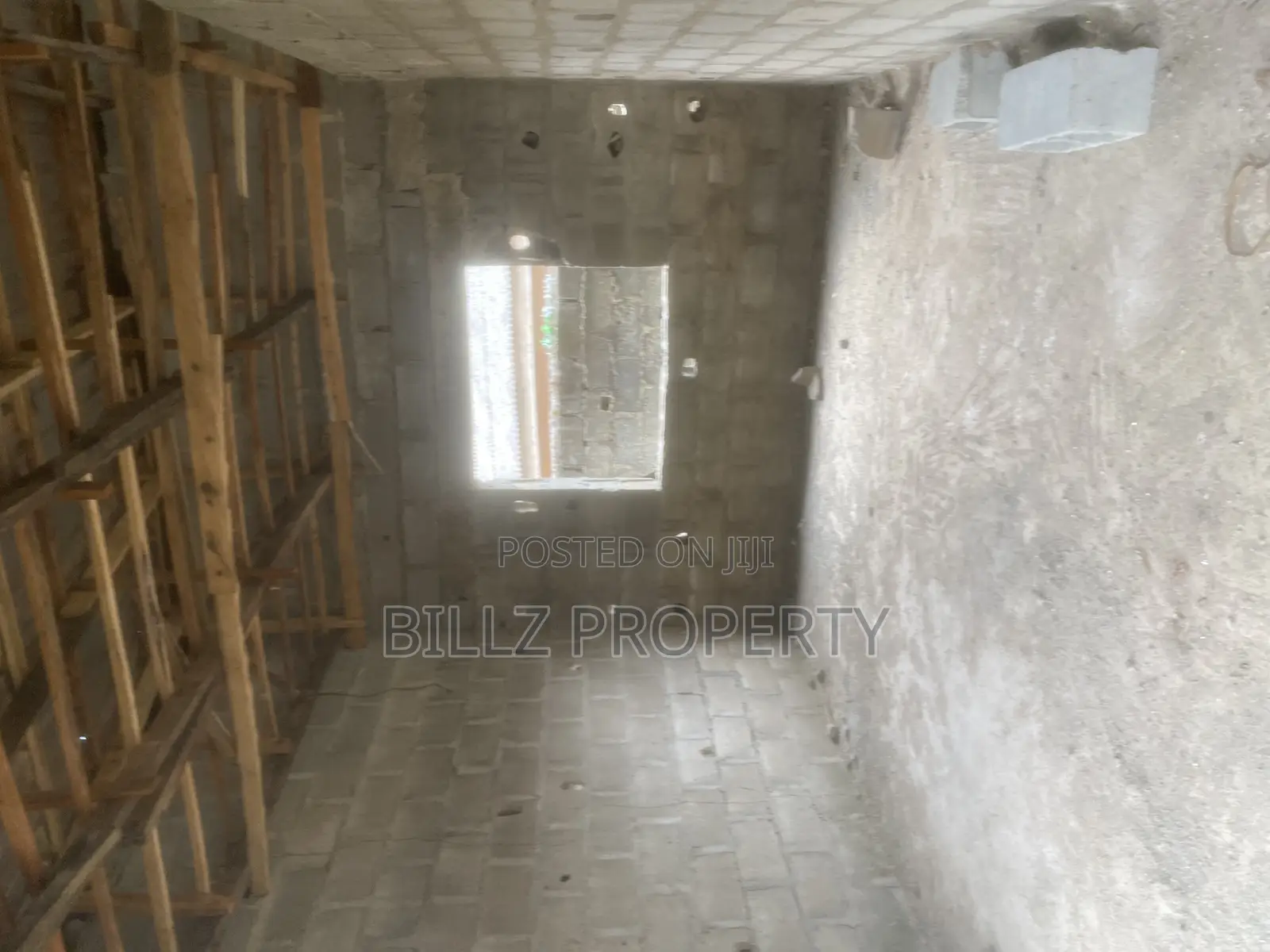 An Hotel Building Consists of 10 Rooms on a Seren Environmnt in Abule Egba