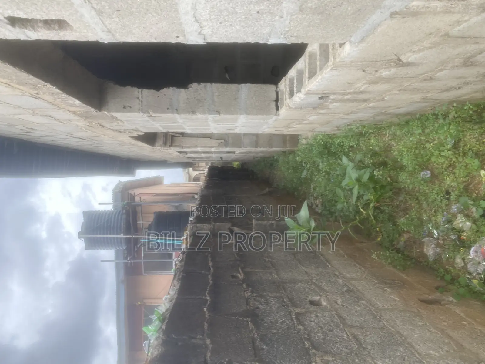 An Hotel Building Consists of 10 Rooms on a Seren Environmnt in Abule Egba