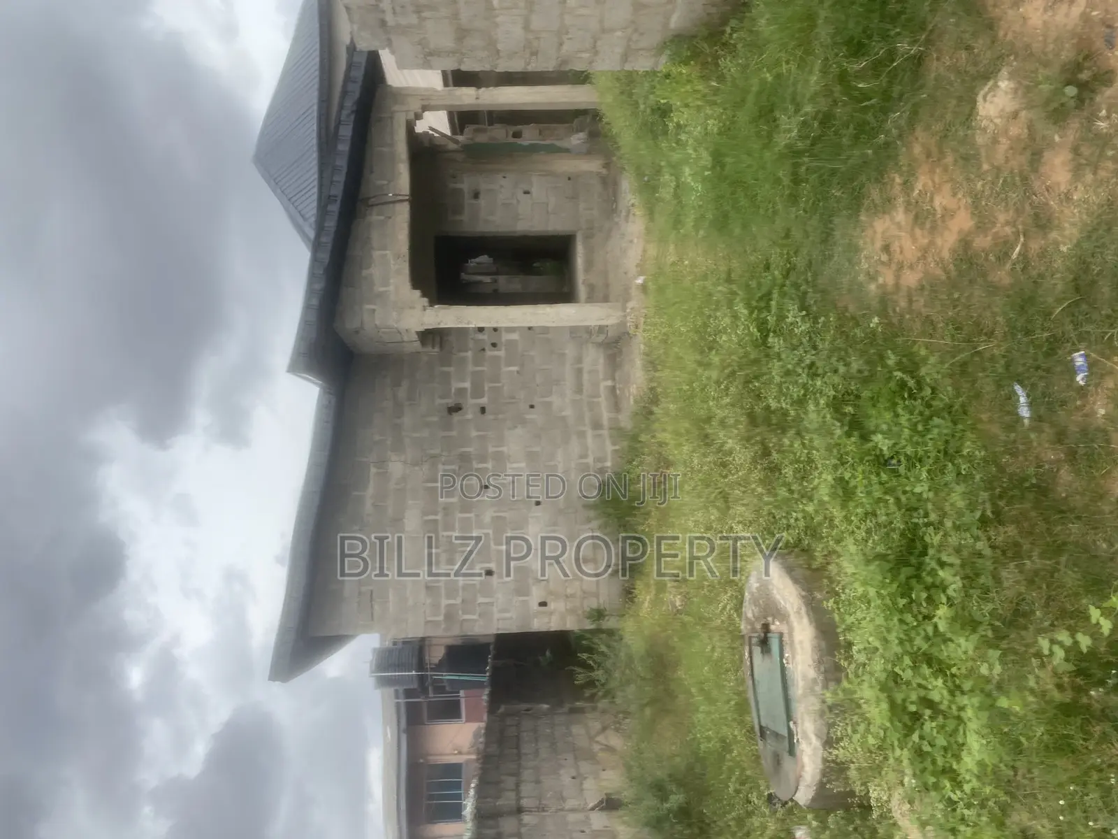 An Hotel Building Consists of 10 Rooms on a Seren Environmnt in Abule Egba