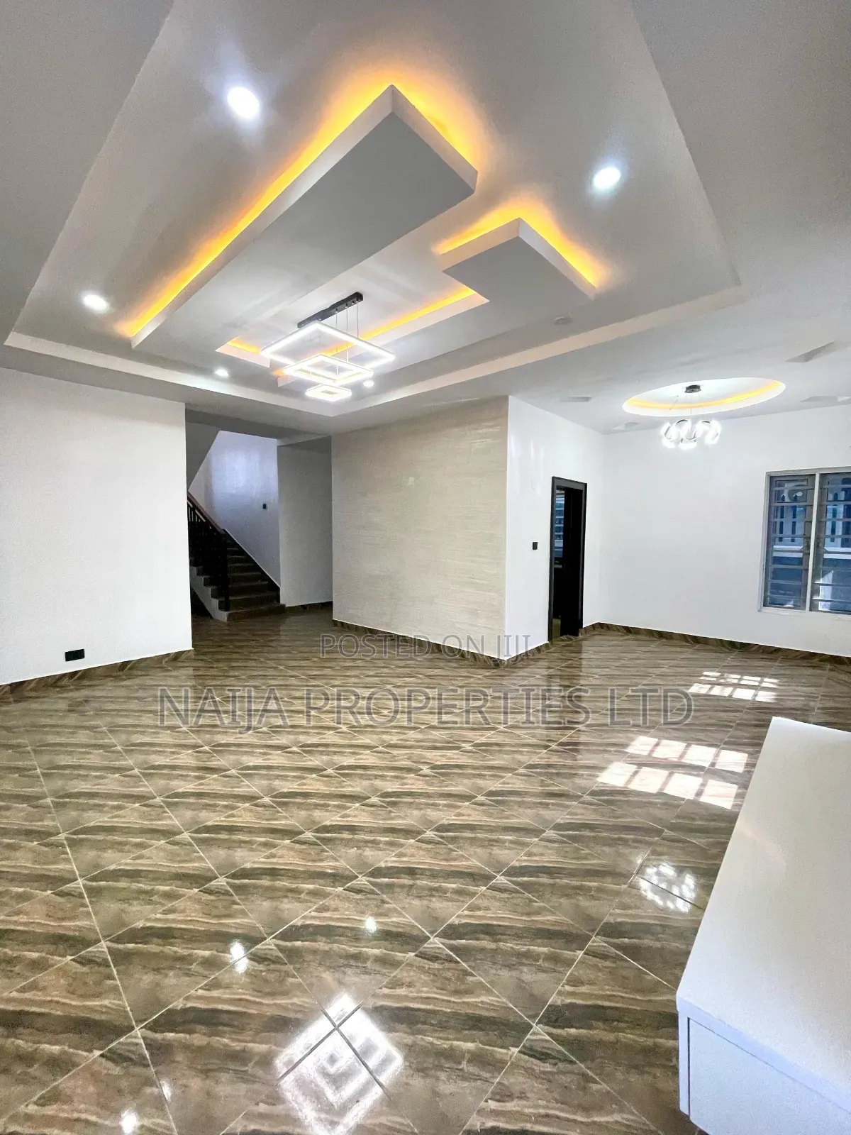 5bdrm Duplex in Ikate, Lekki for sale in Lekki