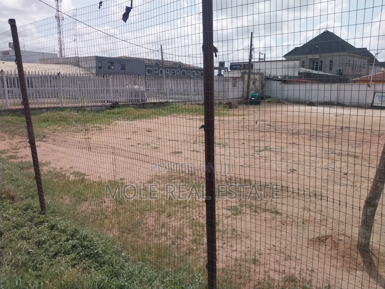 Furnished 3bdrm Apartment in Dopemu for sale in Dopemu