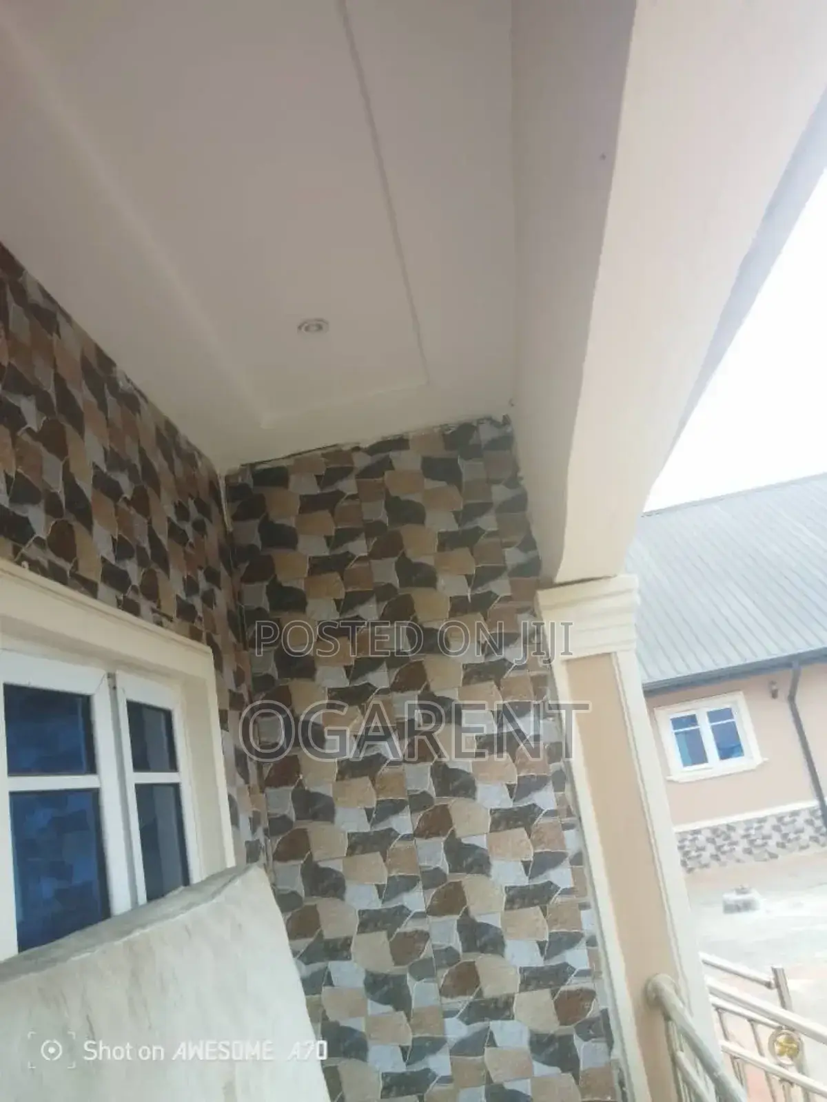 1bdrm Room & Parlour in Belosima Hotel, Benin City for rent in Benin City