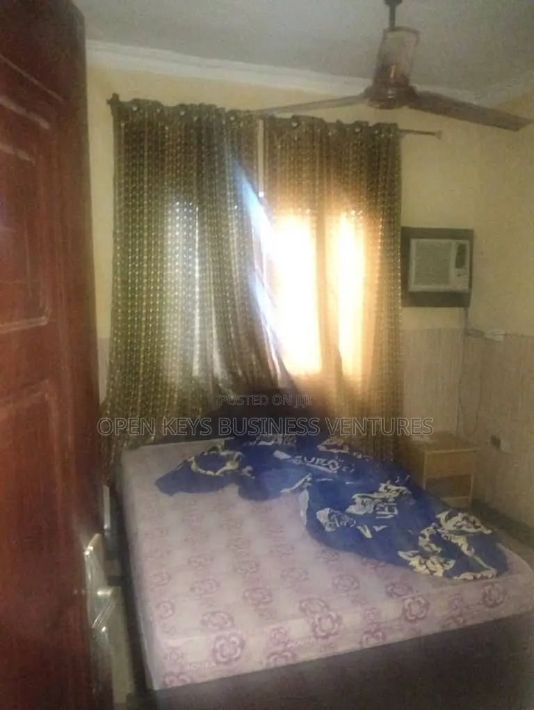 16 Rooms Modern Hotel in Ido