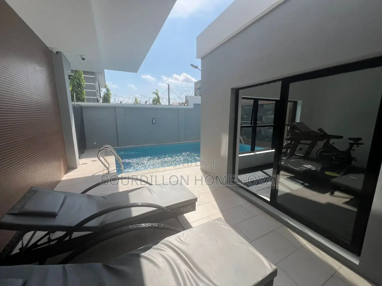 3bdrm Apartment in Lekki Phase 1 for sale in Lekki Phase 1