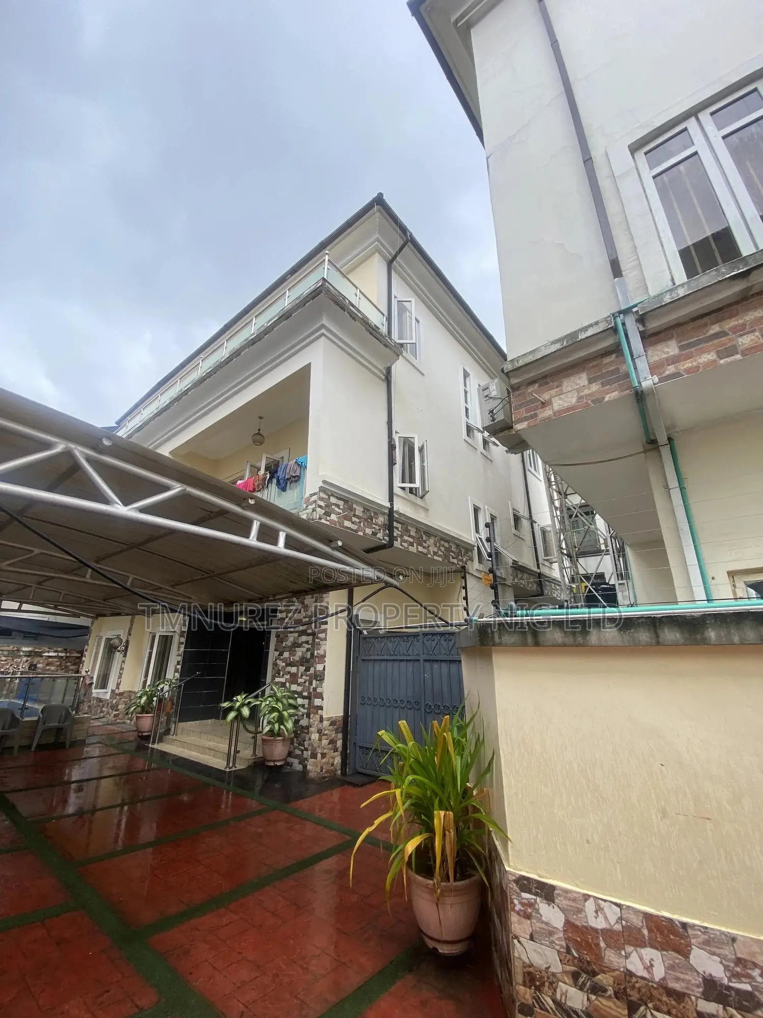 1bdrm Apartment in Chevron, Lekki for rent in Lekki
