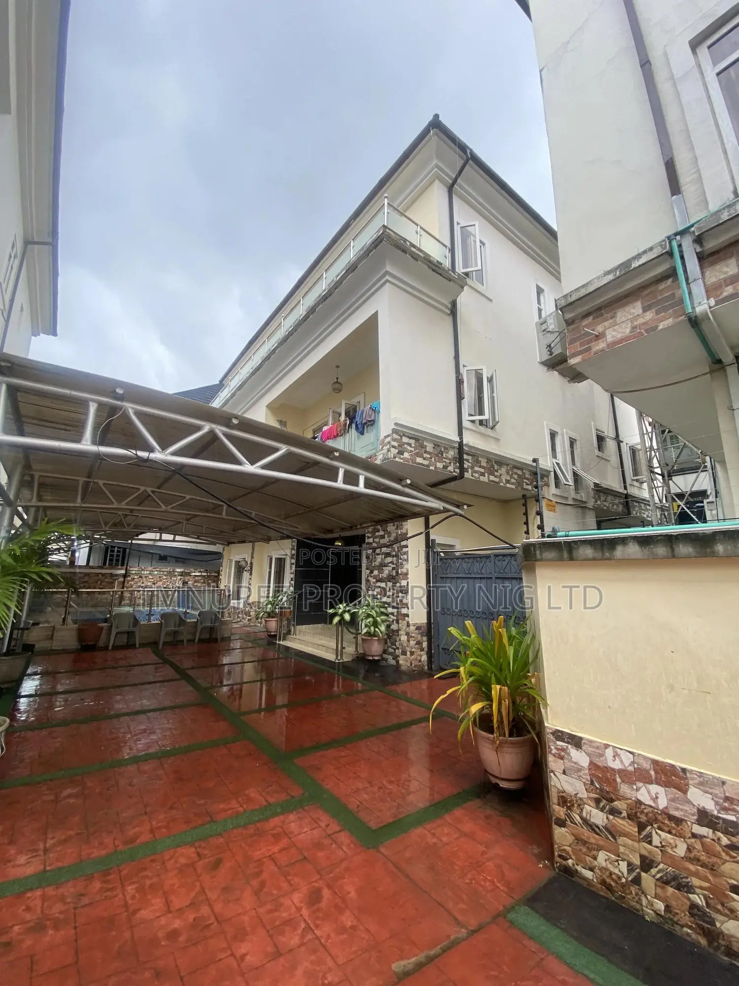 1bdrm Apartment in Chevron, Lekki for rent in Lekki