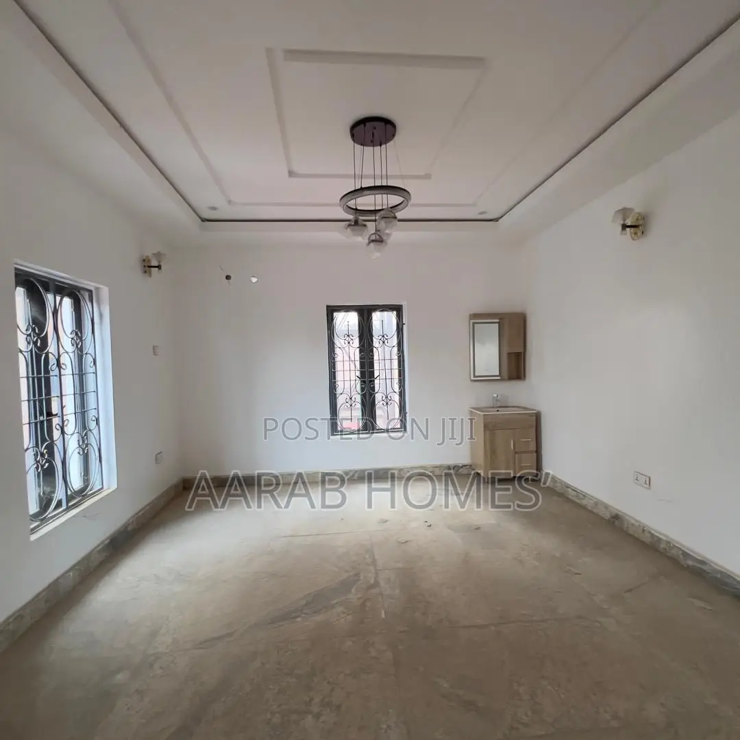5bdrm Duplex in Gwarinpa for sale in Gwarinpa
