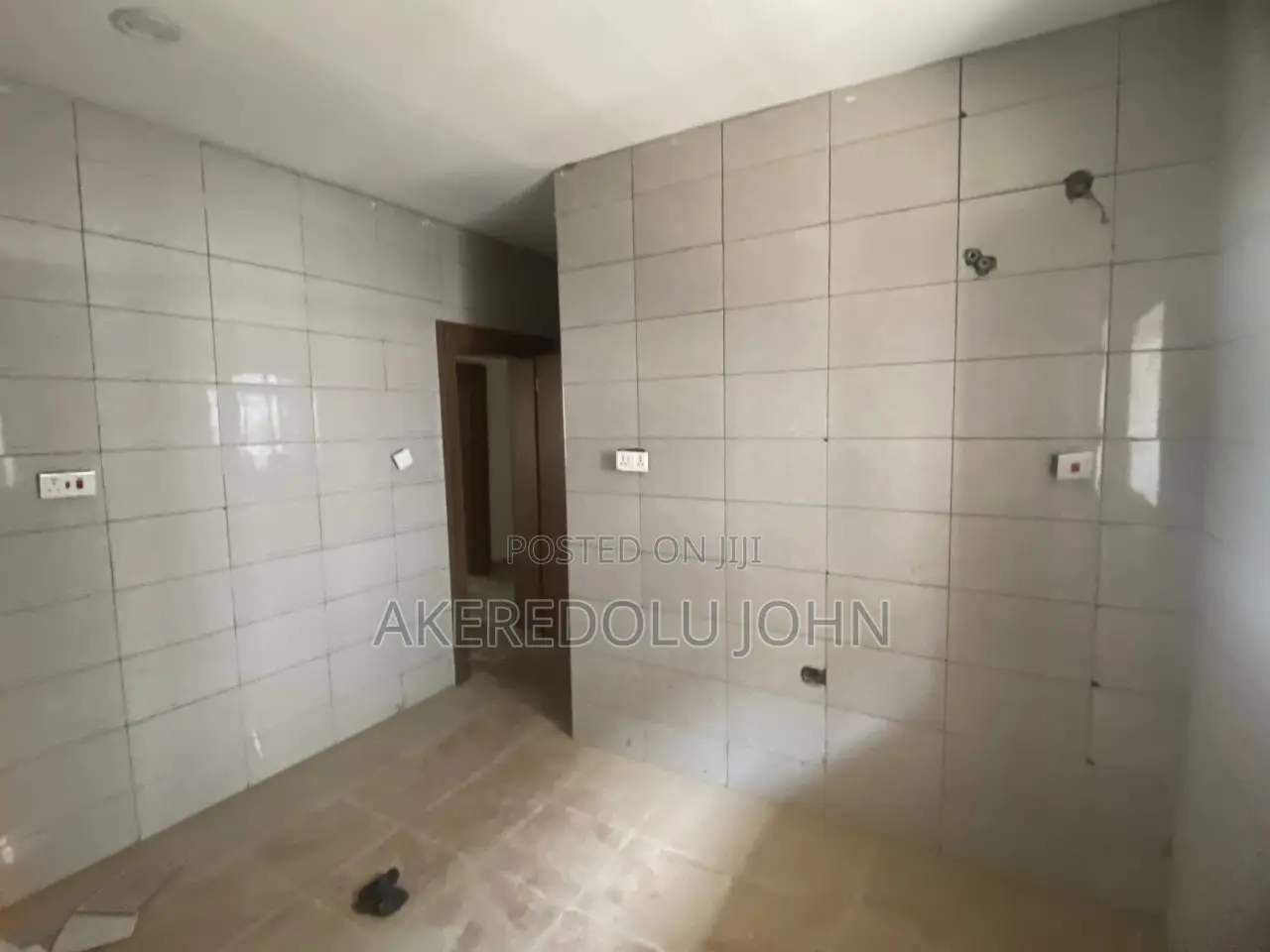 3bdrm Townhouse/Terrace in Jabi for Sale in Wuye