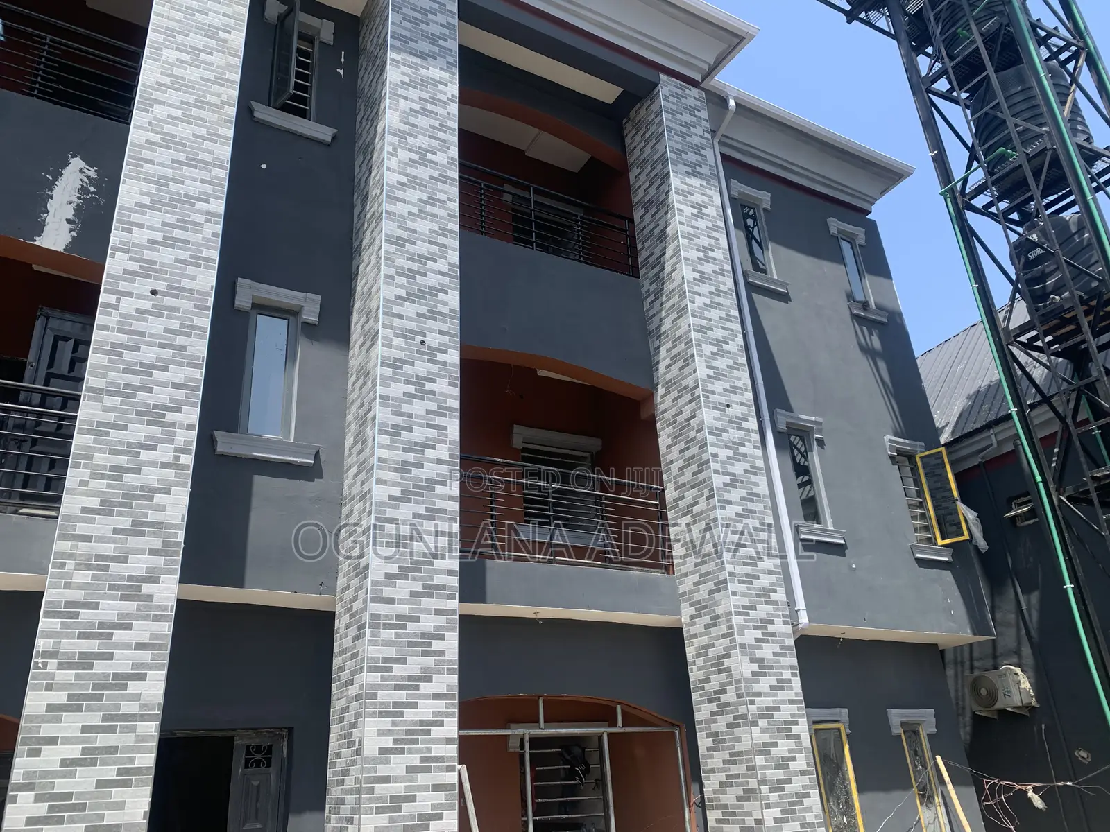 2bdrm Apartment in Omoile Abule Ado, Amuwo-Odofin for rent in Amuwo-Odofin