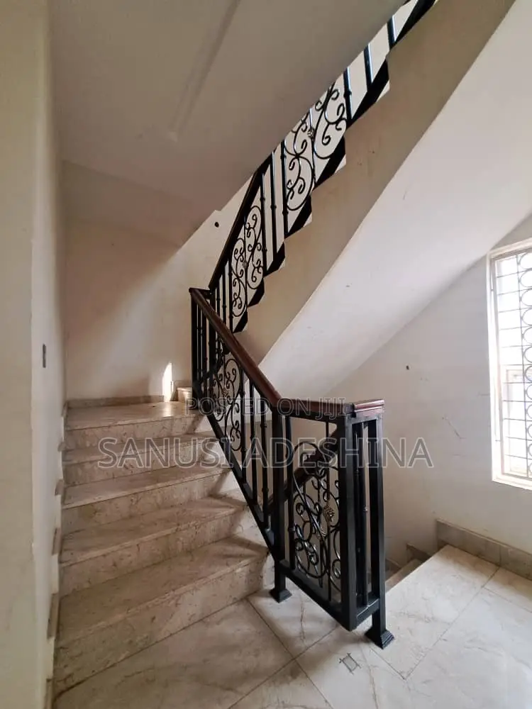 6bdrm Duplex in Katampe for sale in Katampe