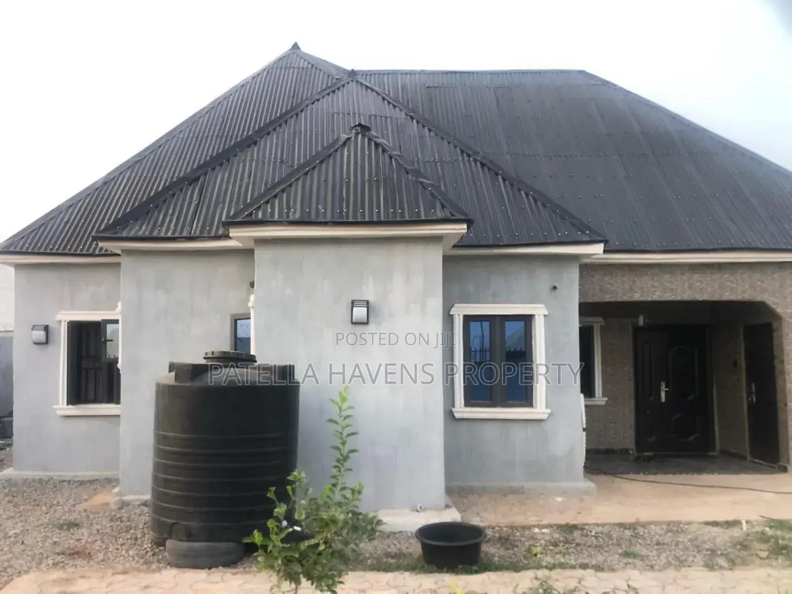 3 Bedroom Bungalow for Sale in Lugbe District