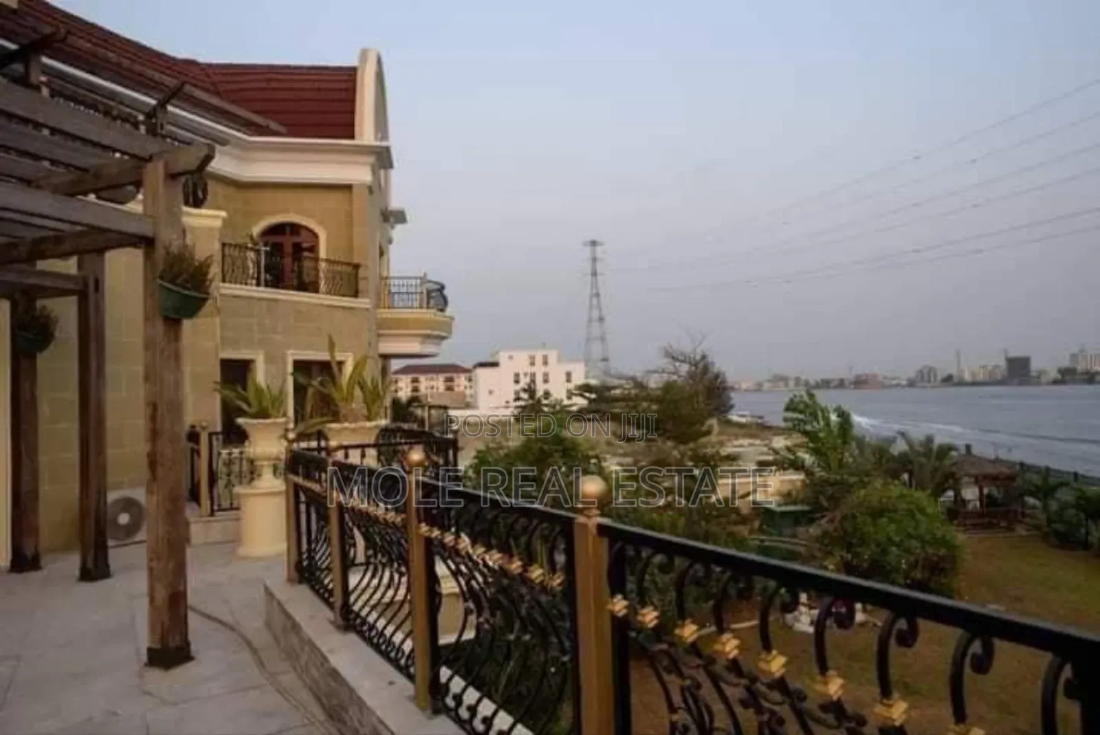 Furnished 8bdrm Mansion in Banana Island Ikoyi for sale in Banana Island