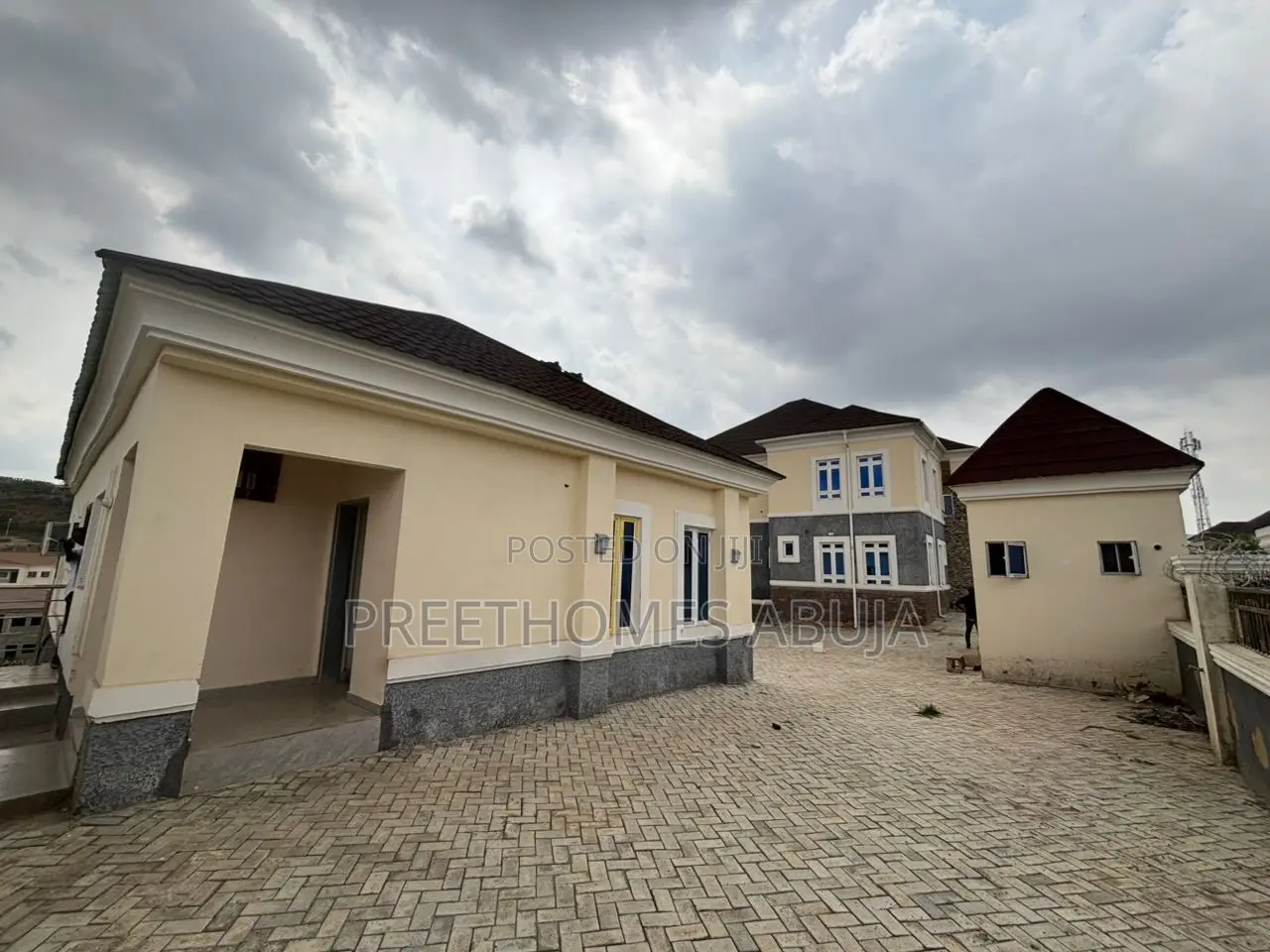 6bdrm Duplex in Naf Valley Estate, for rent in Asokoro