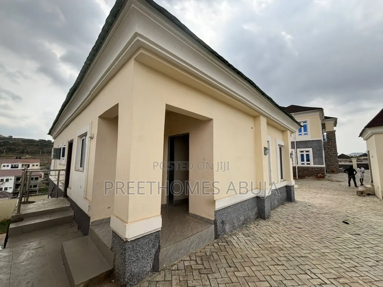 6bdrm Duplex in Naf Valley Estate, for rent in Asokoro