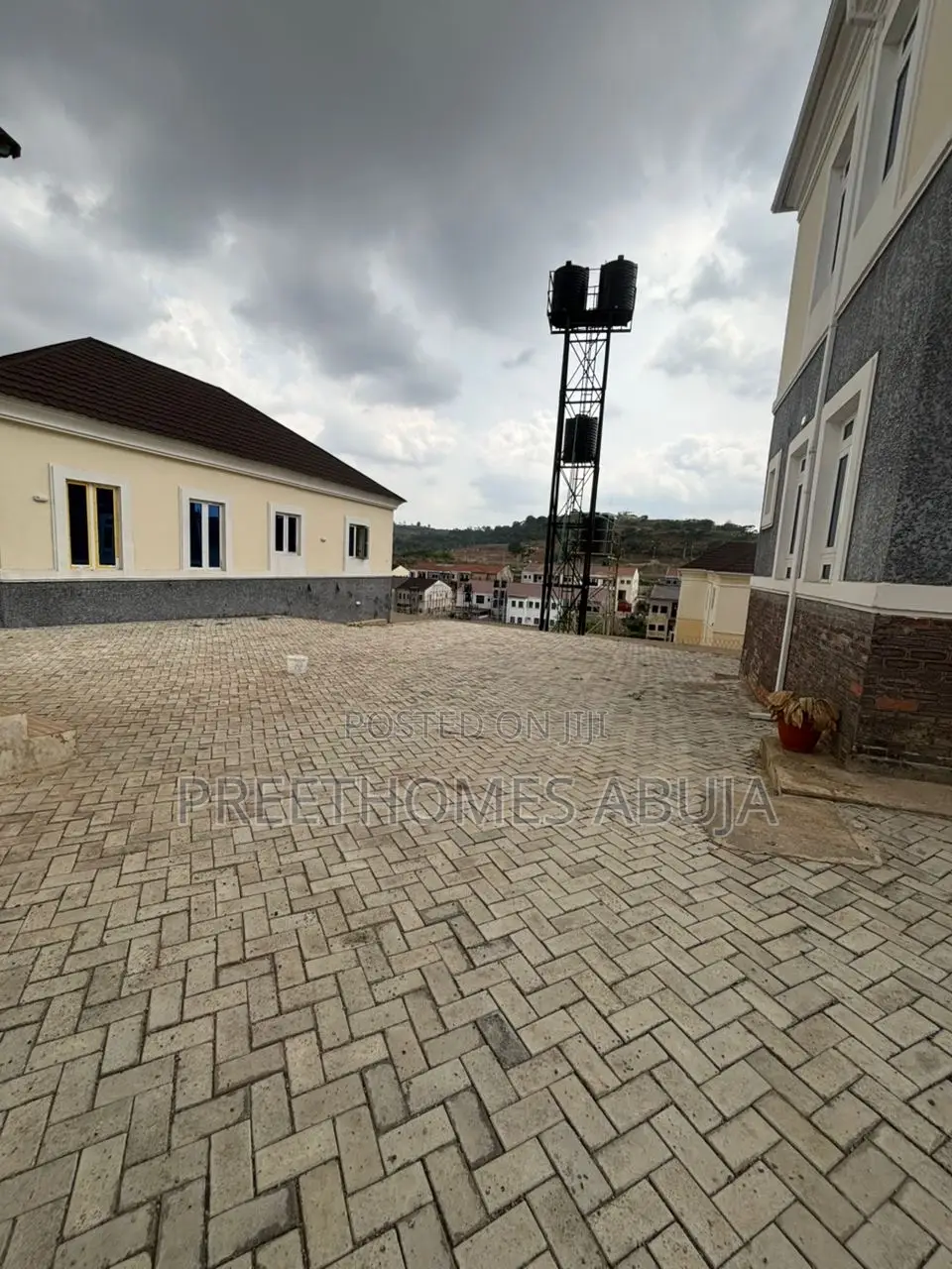 6bdrm Duplex in Naf Valley Estate, for rent in Asokoro