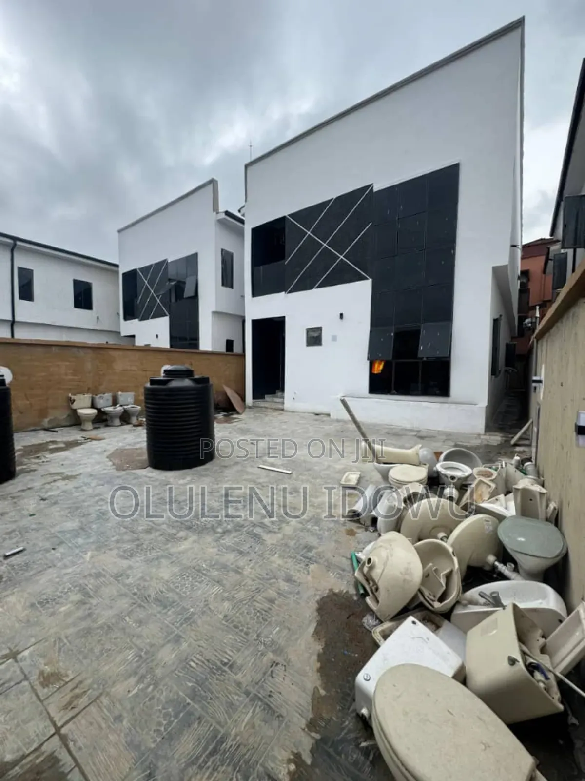 Furnished 4bdrm Duplex in Alimosho for sale in Alimosho
