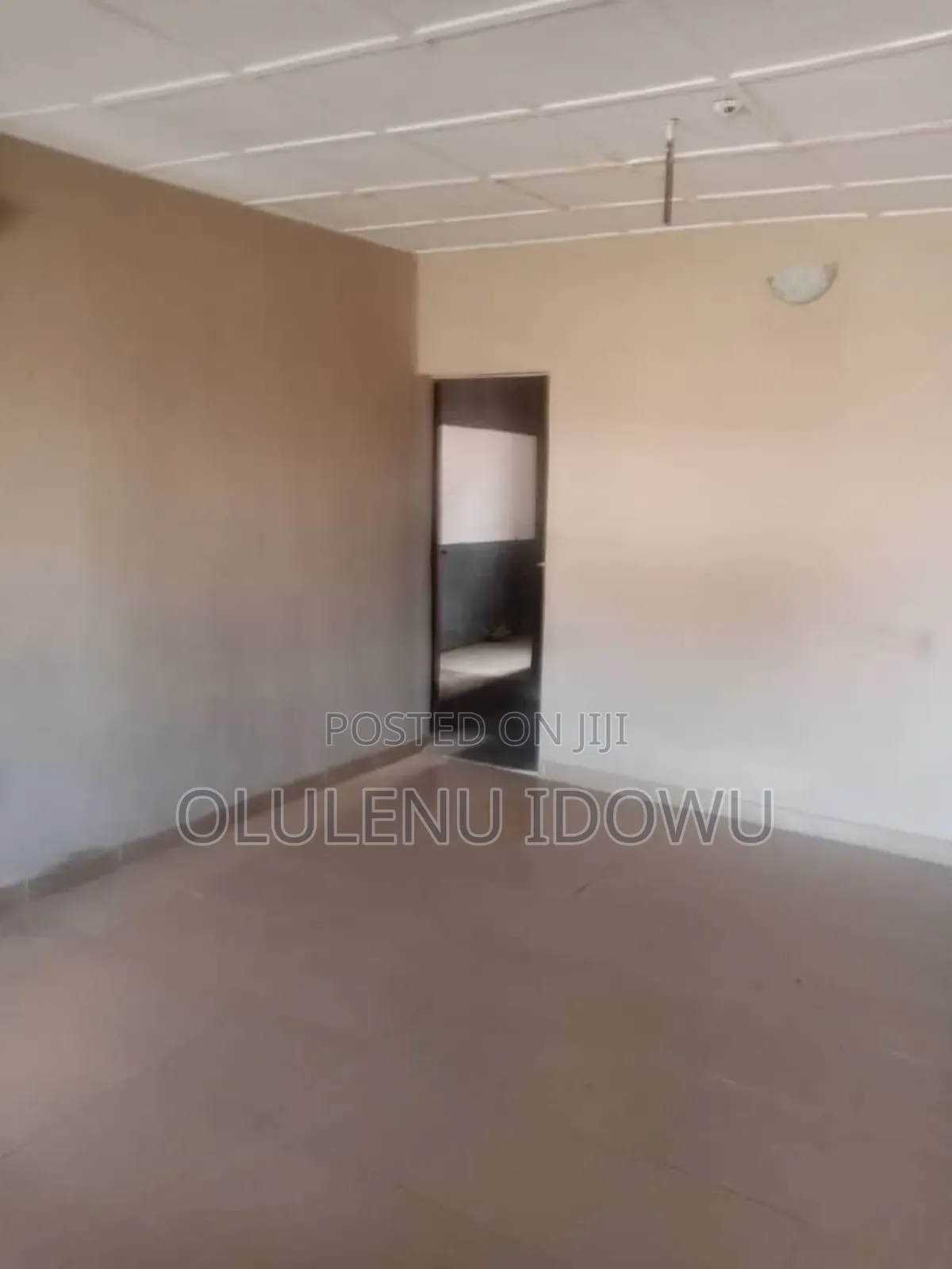 3bdrm Block of Flats in Alimosho for sale in Alimosho