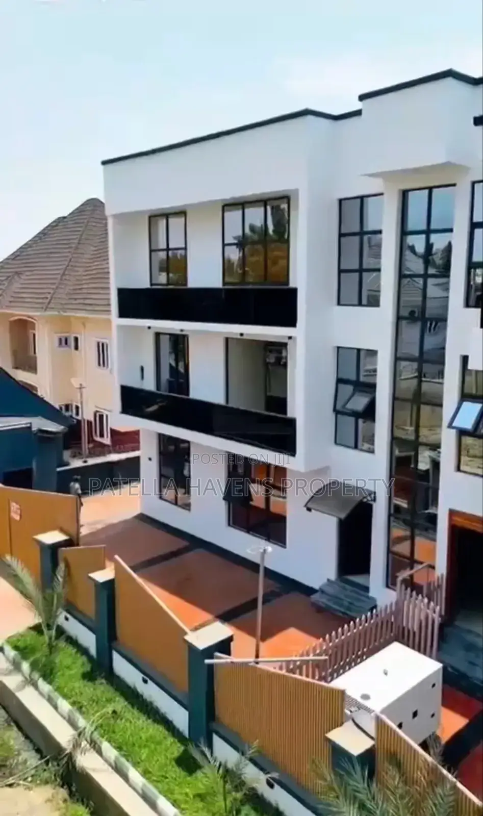 Furnished 4bdrm Duplex in Gwarinpa for sale in Gwarinpa