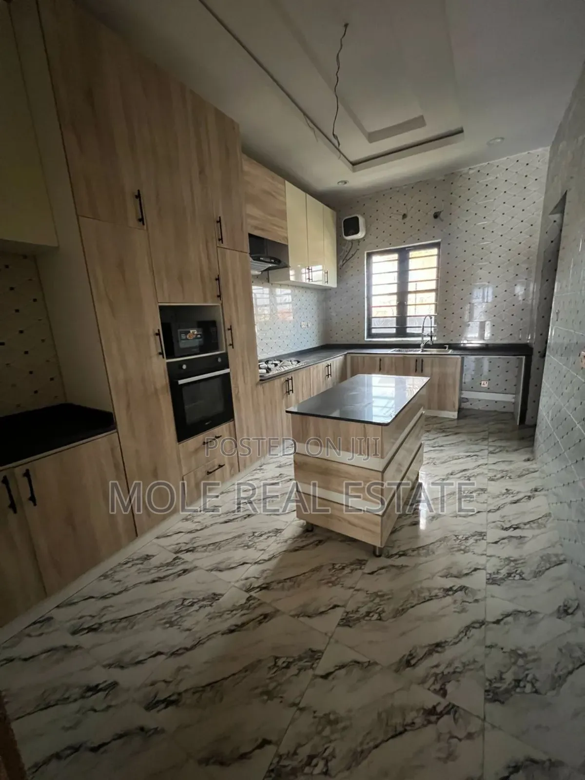 Furnished 4bdrm Duplex in Okun Ajah for sale in Ajah