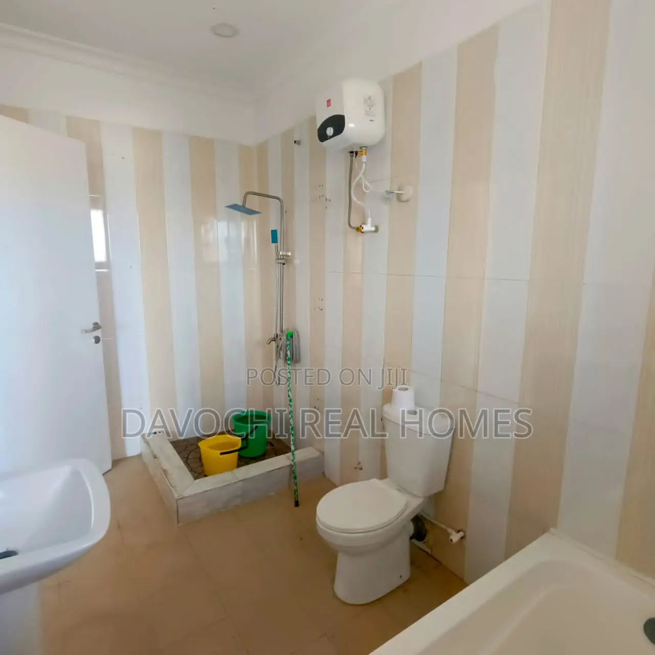 Furnished 4bdrm Duplex in Off Freedom Way, for rent in Ikate