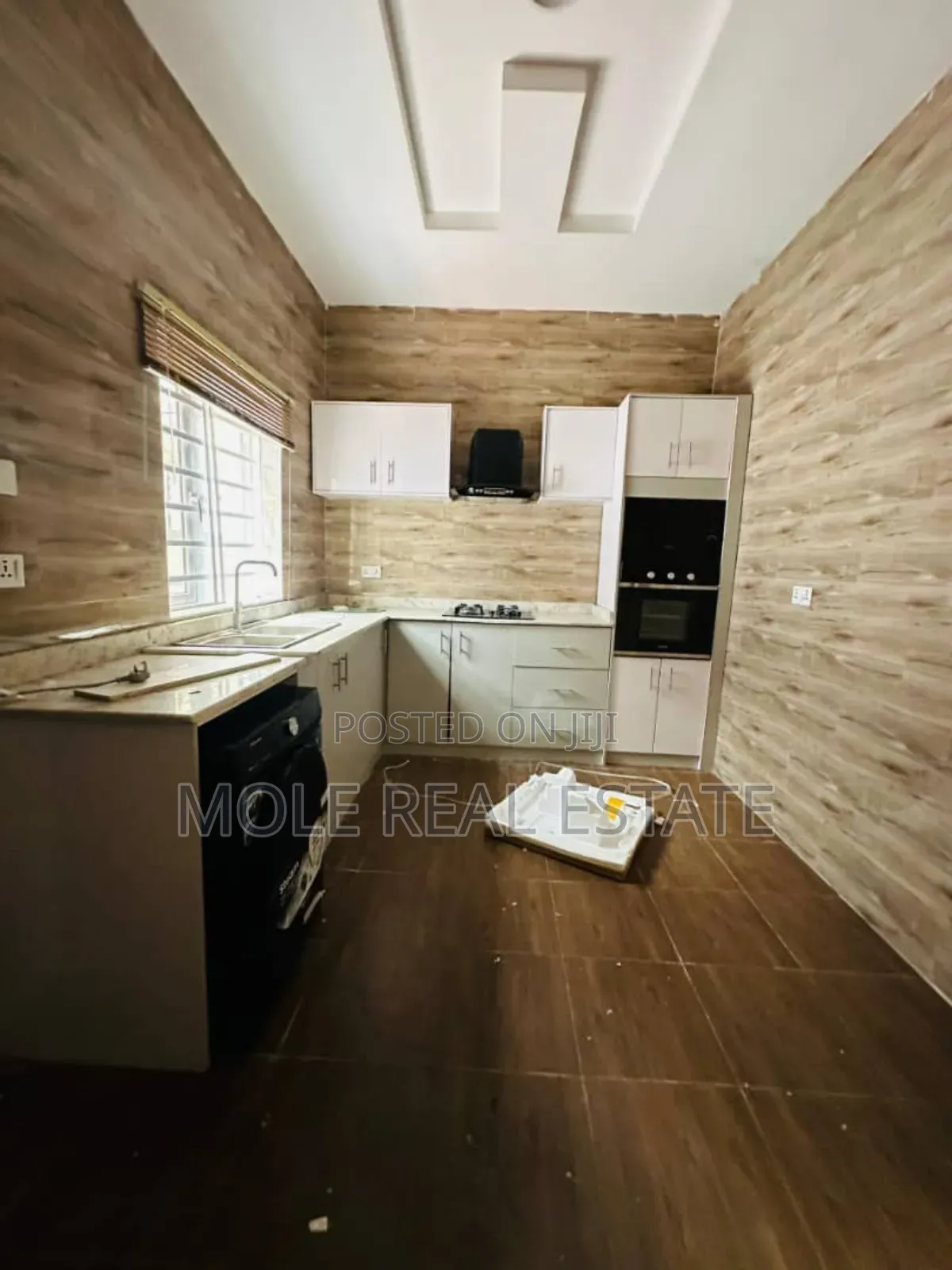 Furnished 4bdrm Duplex in Magodo GRA Phase 1 for sale in GRA Phase 1
