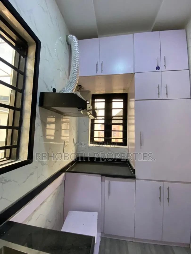 3bdrm Duplex in Kolapo Ishola, Ibadan for rent in Ibadan