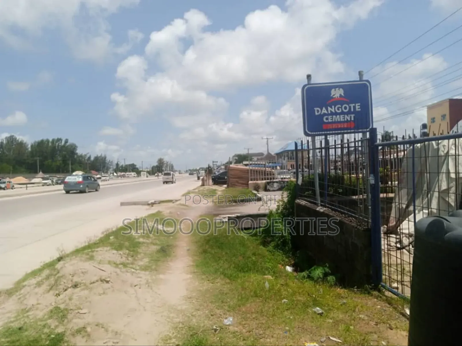A Plot of Facing Express Space for Rent in Awoyaya