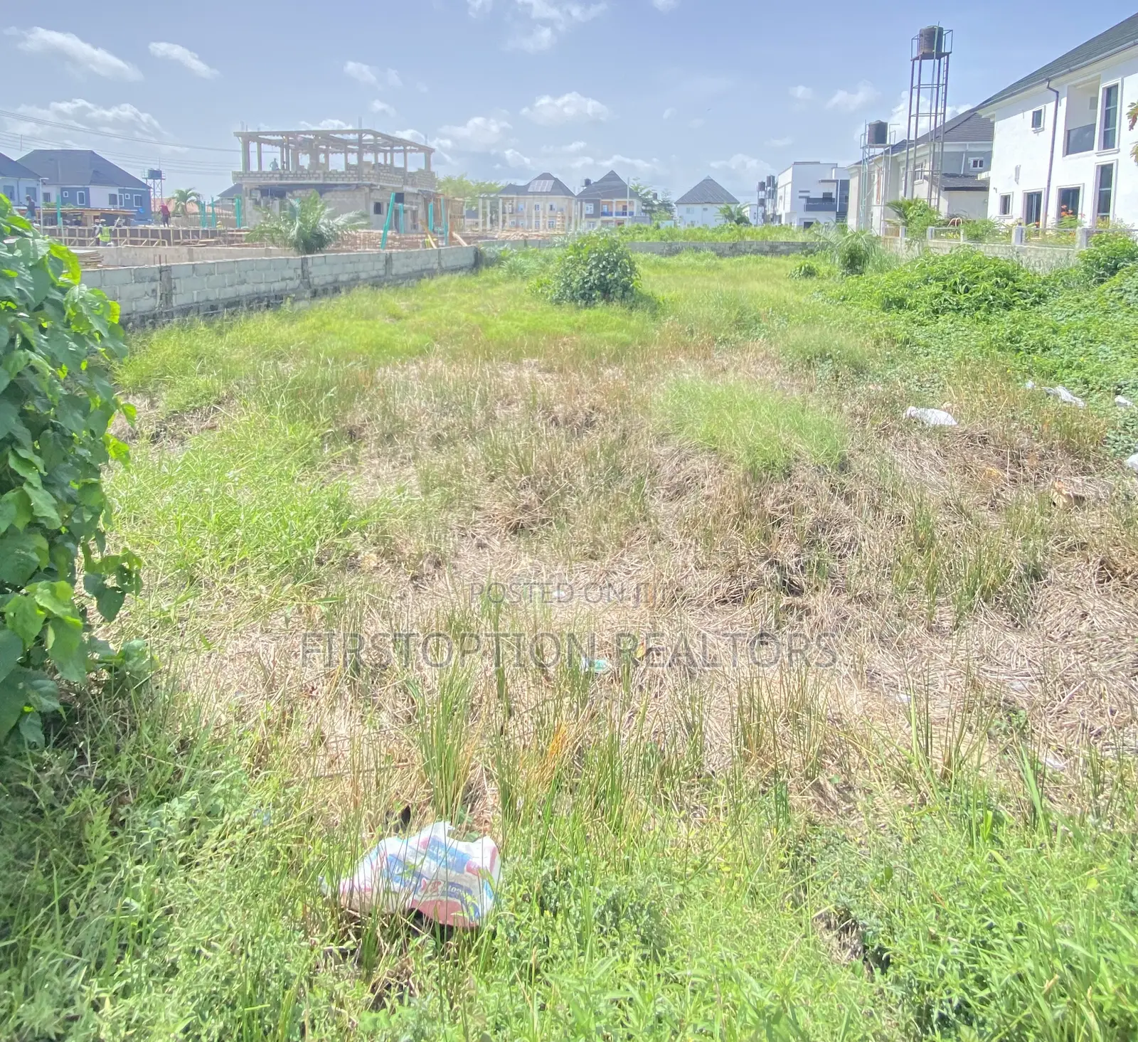 Sweet Deal! 658sqm Land at Pearl Gardens Estate Sangotedo in Sangotedo