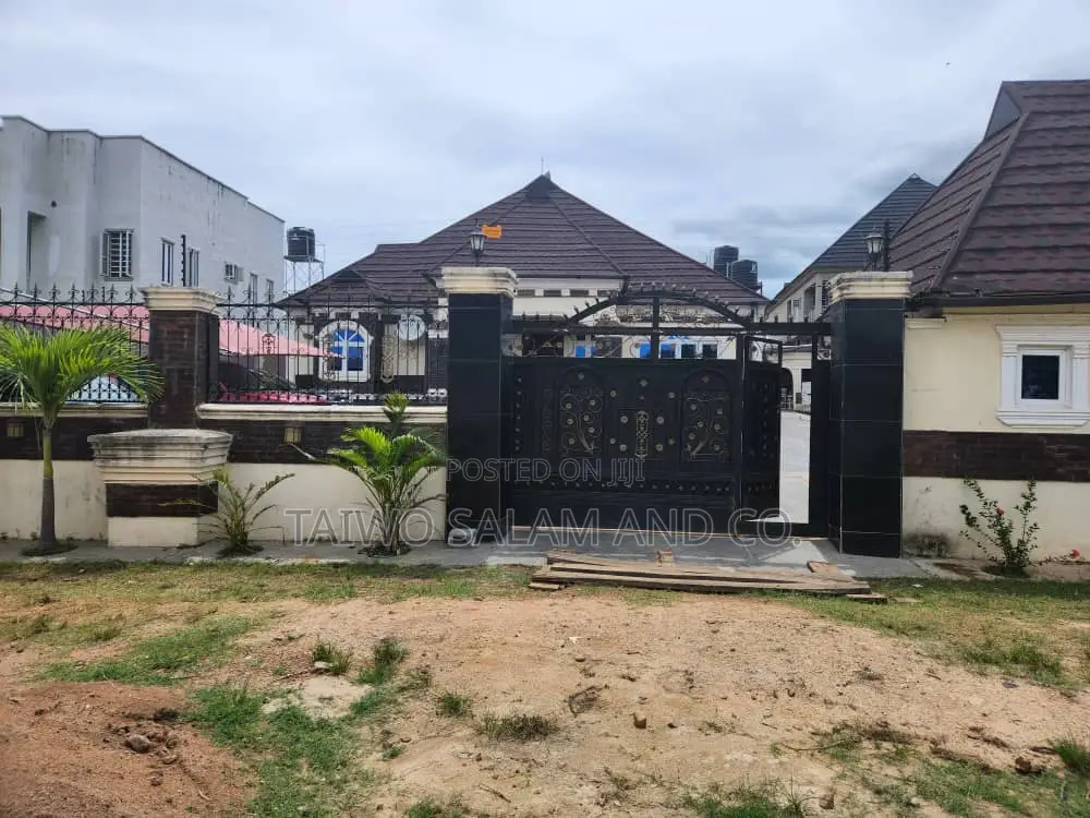 Furnished 3bdrm Bungalow in Jericho for sale in Jericho