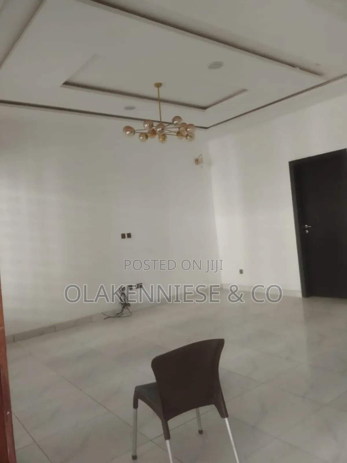 4bdrm Duplex in Alpha Beach, Ikate for sale in Ikate