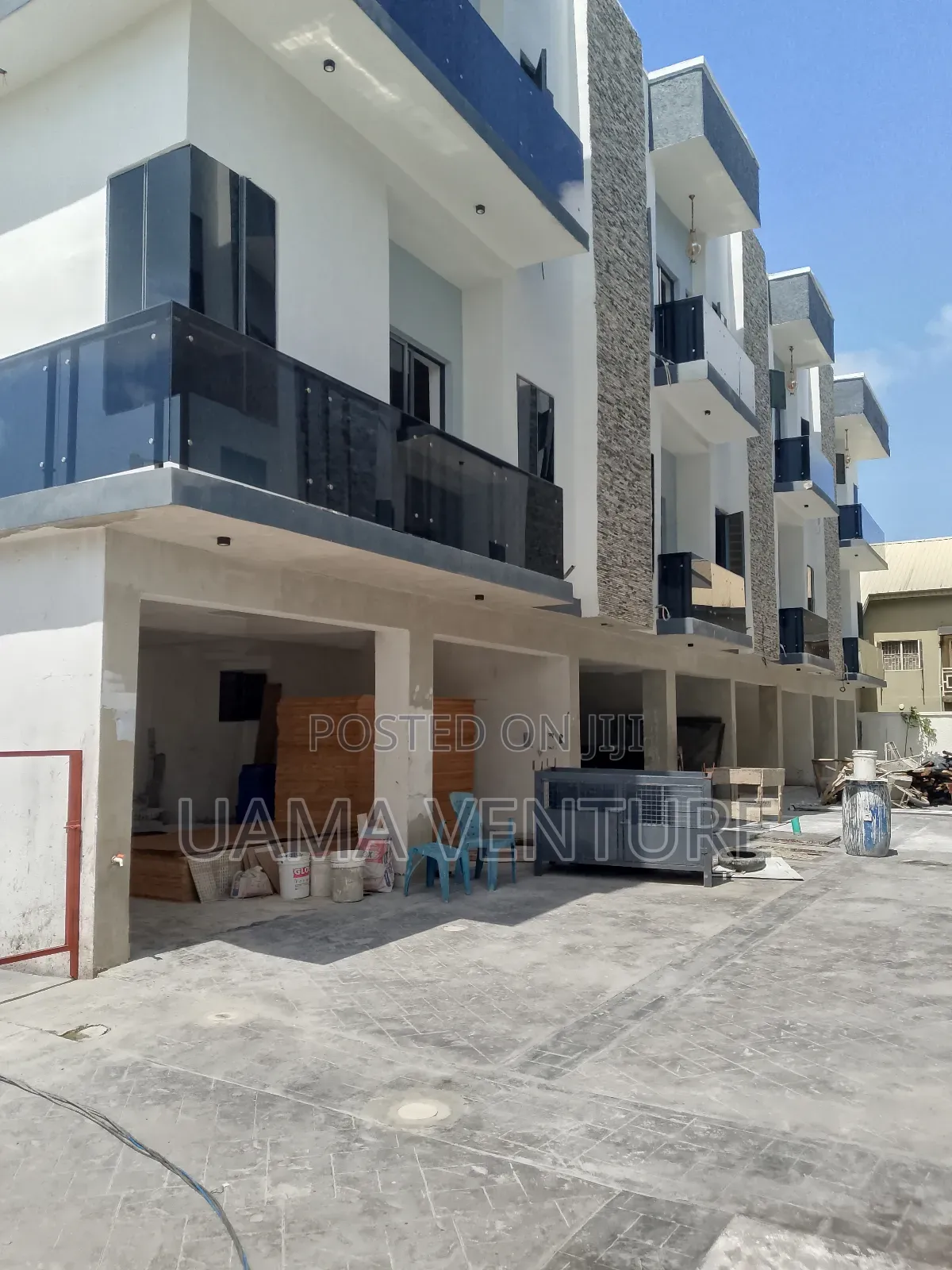 4bdrm Townhouse/Terrace in Sangotedo for Sale in Sangotedo