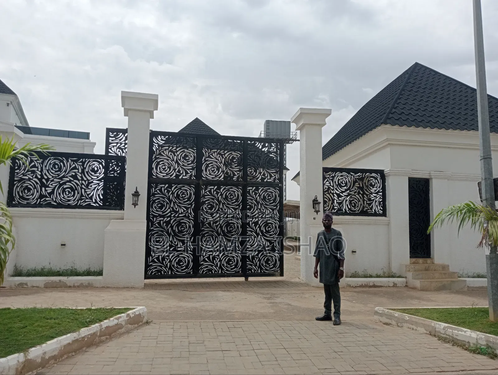 17bdrm Mansion in Asokoro for sale in Asokoro