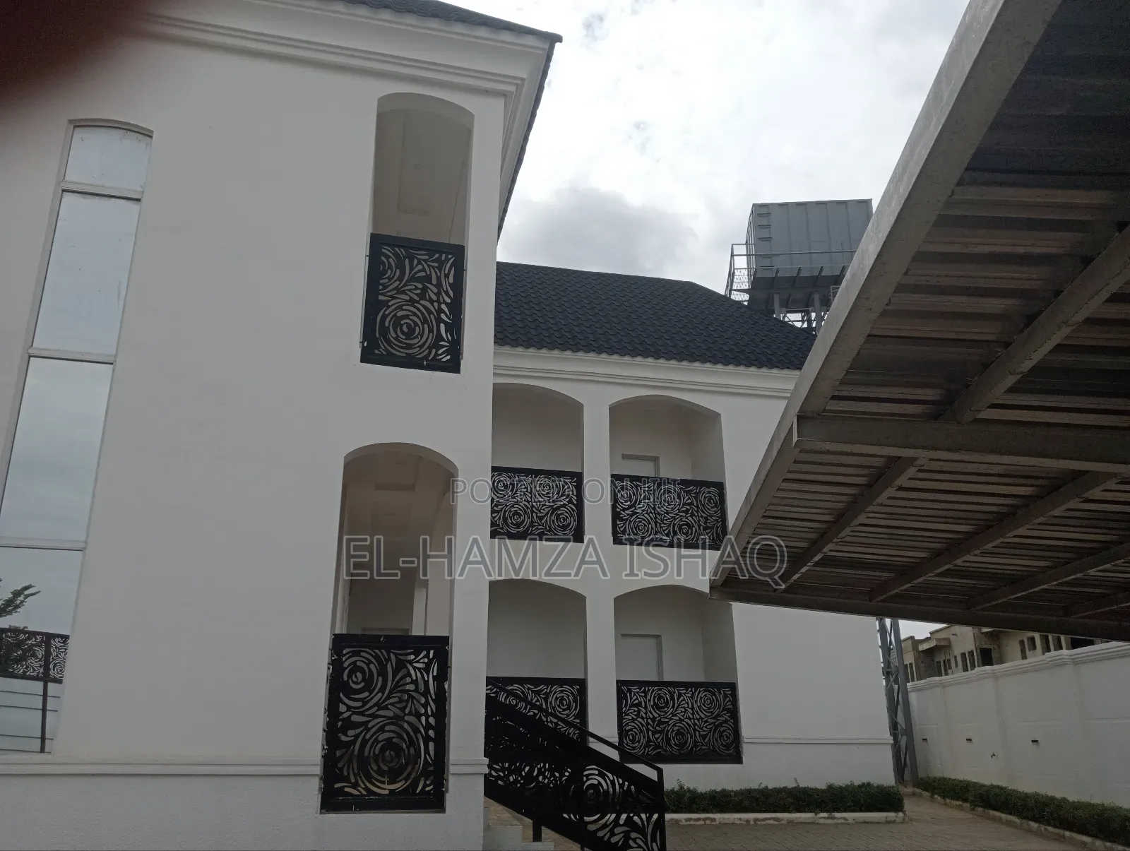 17bdrm Mansion in Asokoro for sale in Asokoro