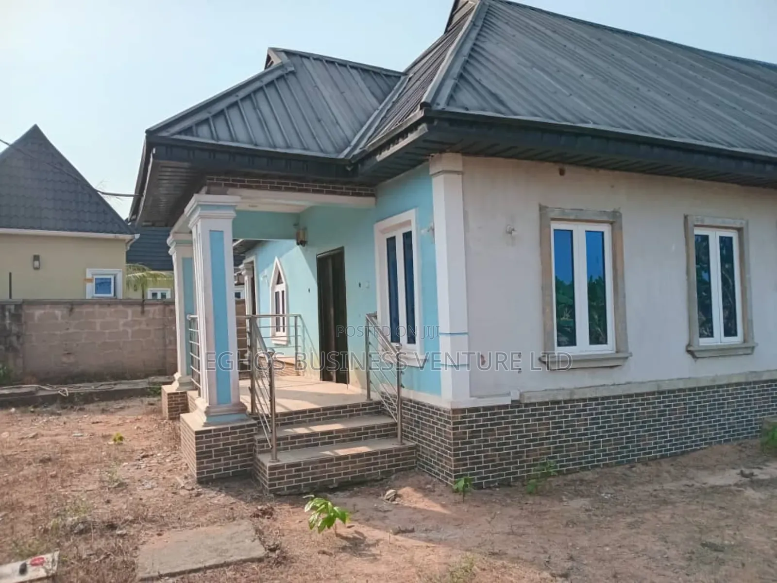 2bdrm Block of Flats in Obagie, Benin City for sale in Benin City