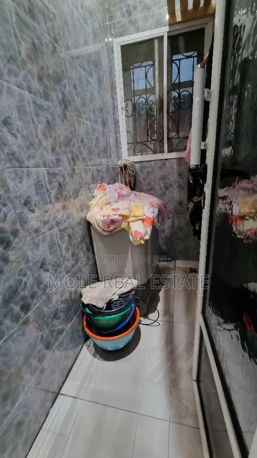 Furnished 3bdrm Block of Flats in Abaranje for sale in Abaranje