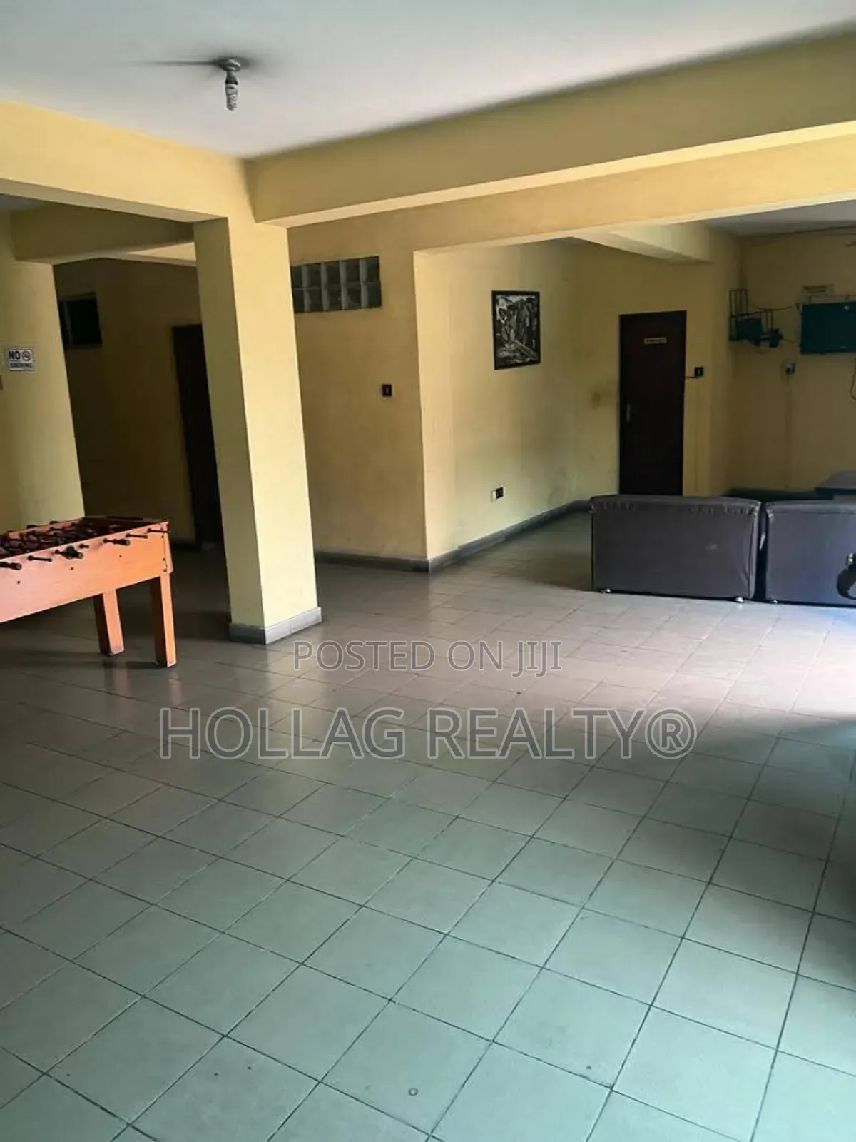 Prime Investment Property of 165 Rooms in Sabo / Yaba
