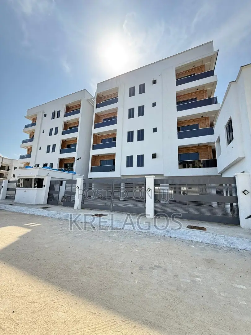 3bdrm Apartment in Ikate for sale in Ikate