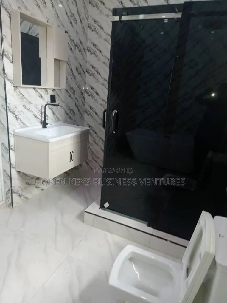 Furnished 5bdrm Duplex in Temidire, Ologuneru for sale in Ologuneru