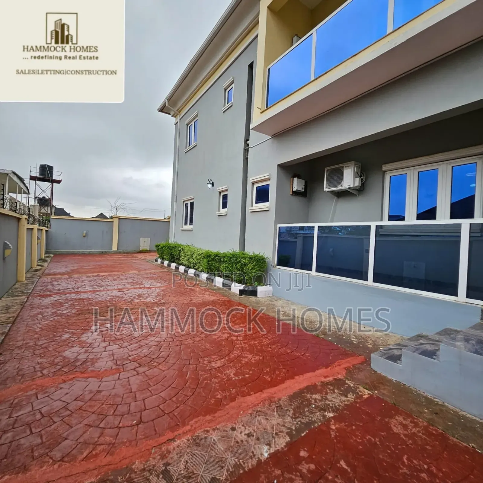 Furnished 3bdrm Block of Flats in Kolapo Ishola Gra, Akobo for rent in Akobo