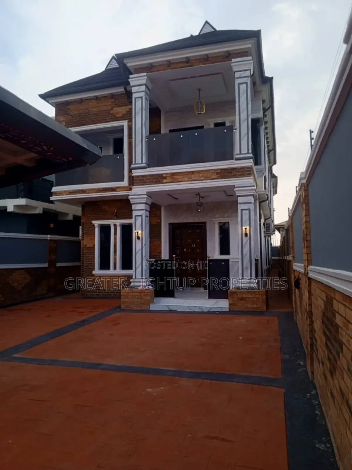 Furnished 5bdrm Duplex in Gowon, Egbeda for sale in Egbeda