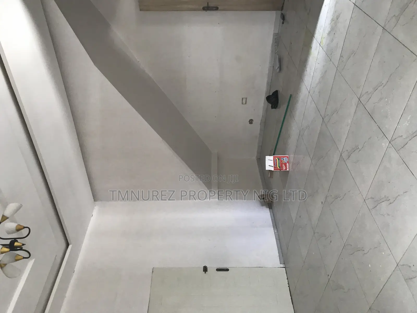 Studio Apartment in Orchild Road Chevron for rent in Chevron