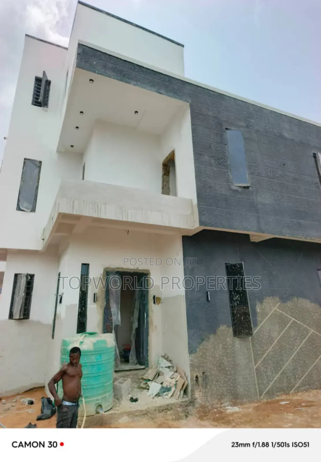 5bdrm Duplex in Unilag Estate Magodo, Berger for sale in Berger